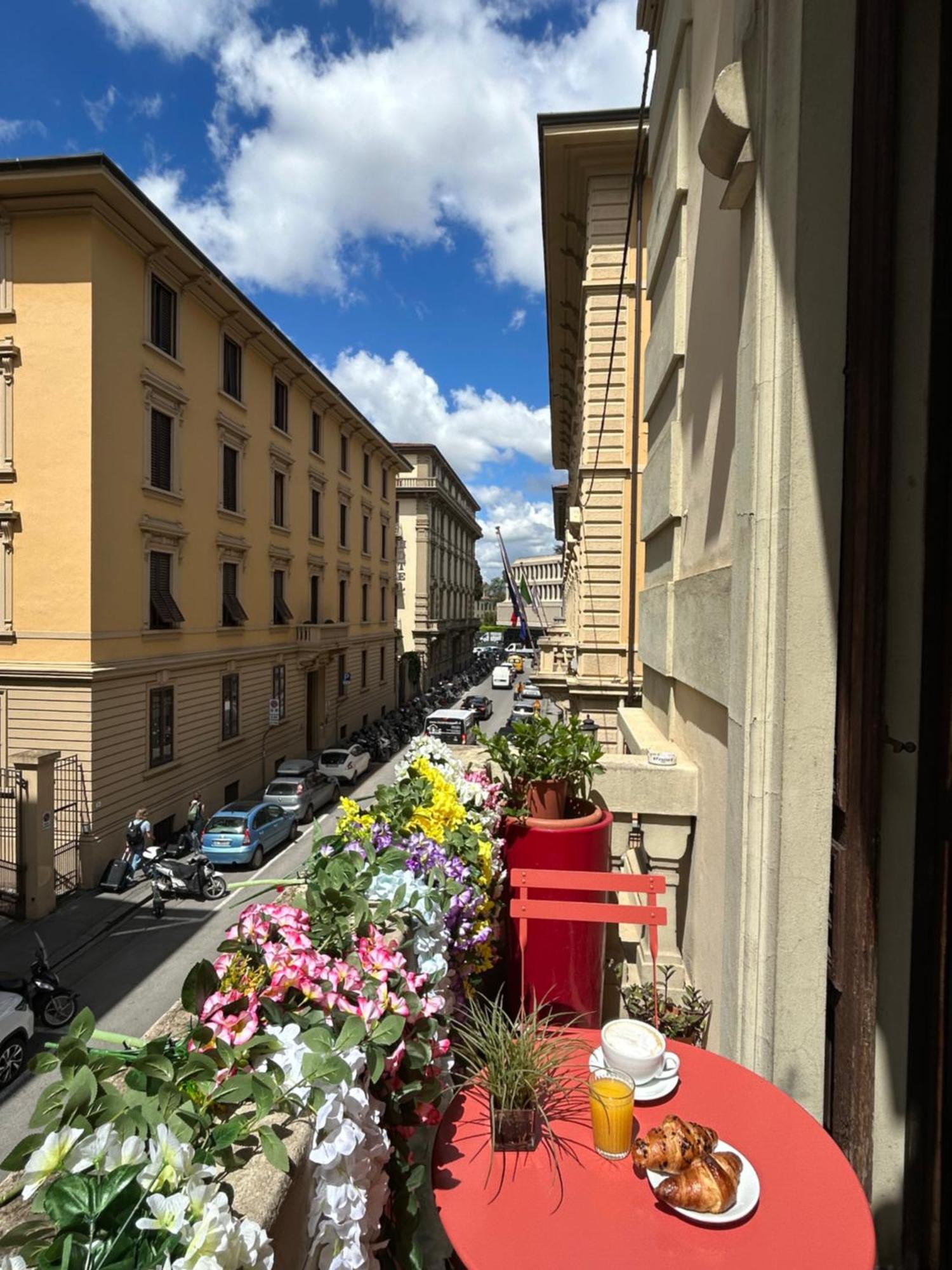 Lombardi 2* Florencia