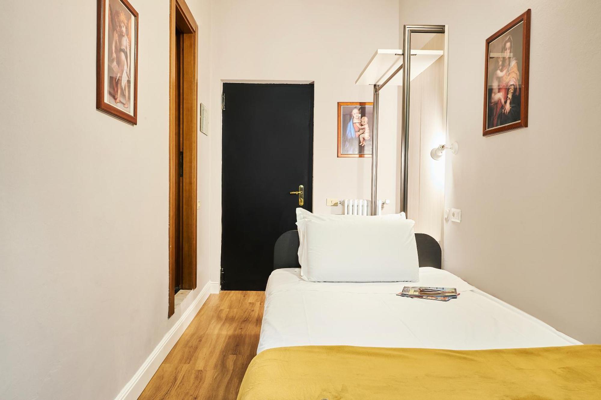 Hotel Lombardi 2*
