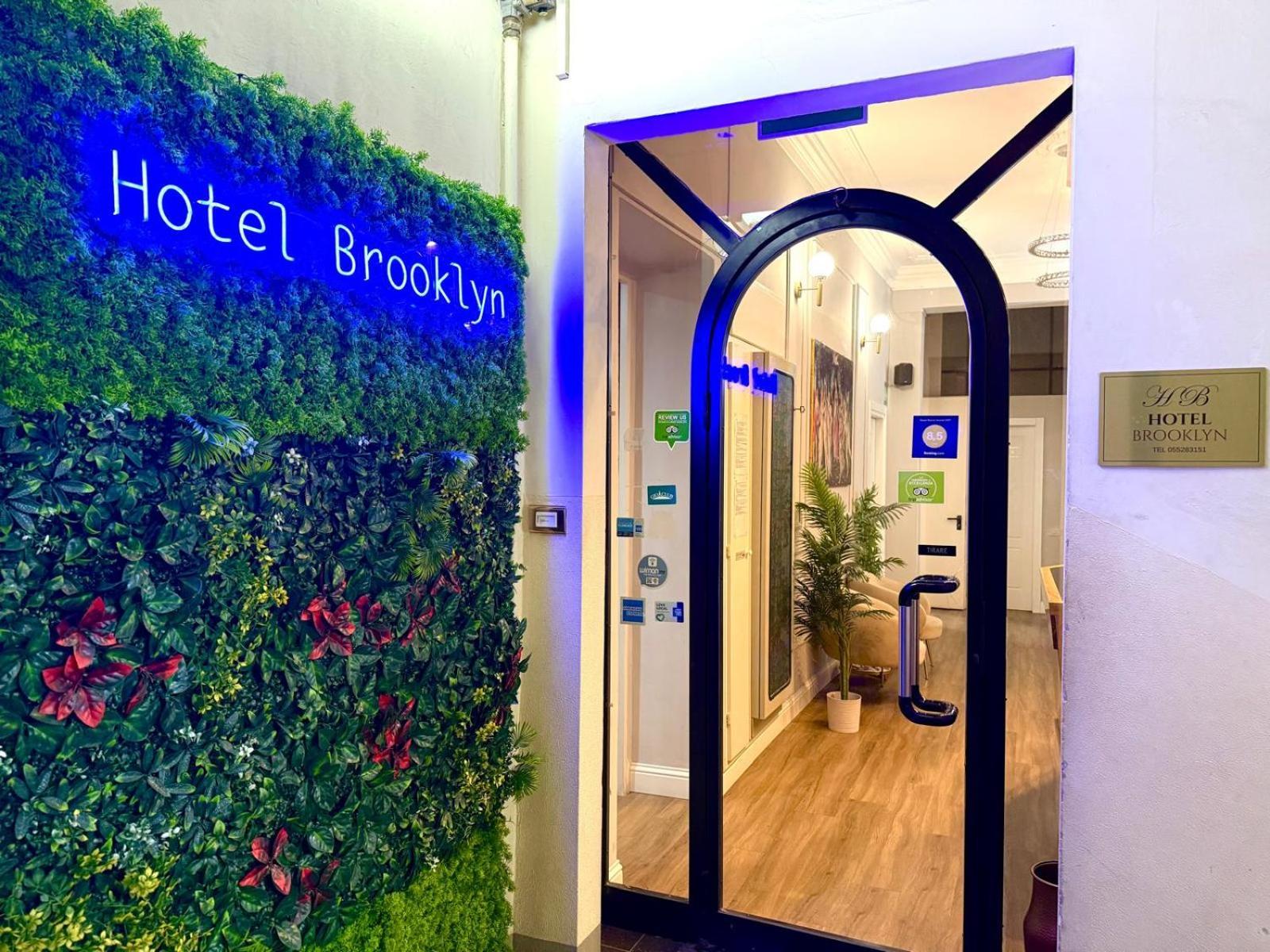 Hotel Lombardi 2*